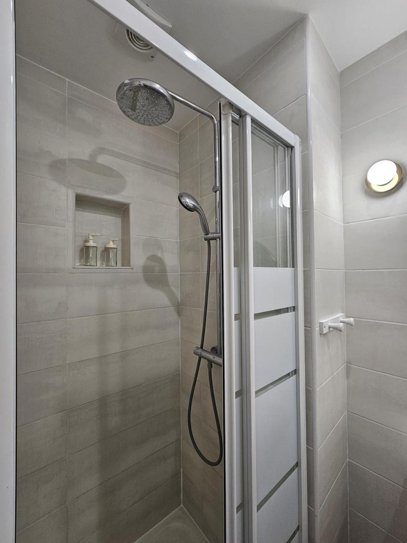 Beautiful 1 Bedroom Flat In Paris 17Th المظهر الخارجي الصورة